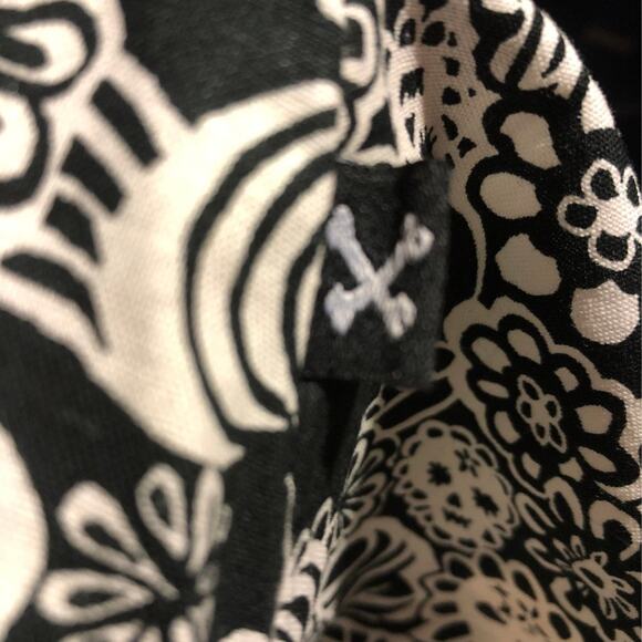 Royal bones sleeveless dress skulls & corset front, black and white size small - Picture 11 of 12